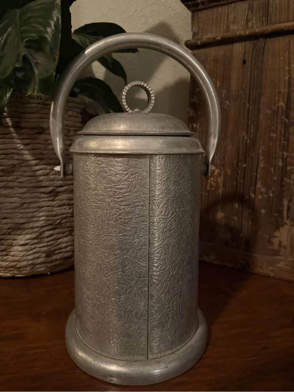 Lrg. Vtg. Ice Bucket Wine Cooler Art Deco Hammered Aluminum & Ceramic Liner 15”